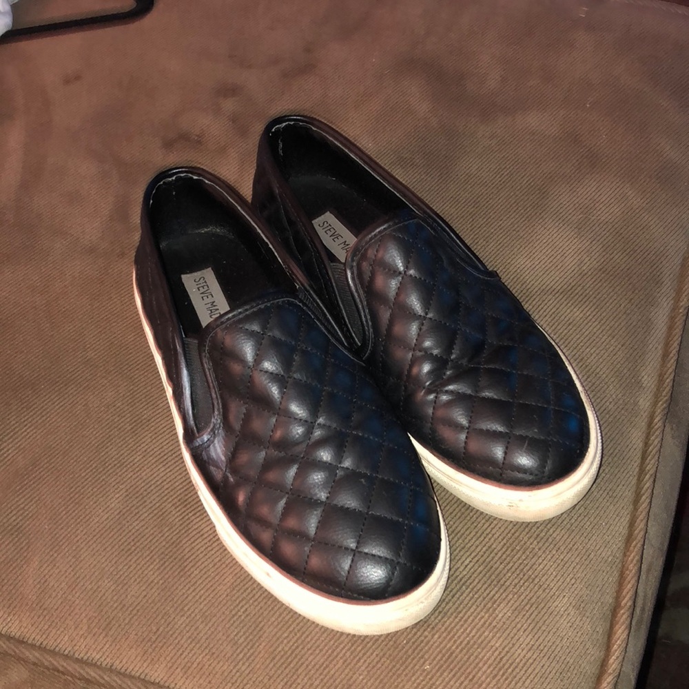Steve Madden slip ons
